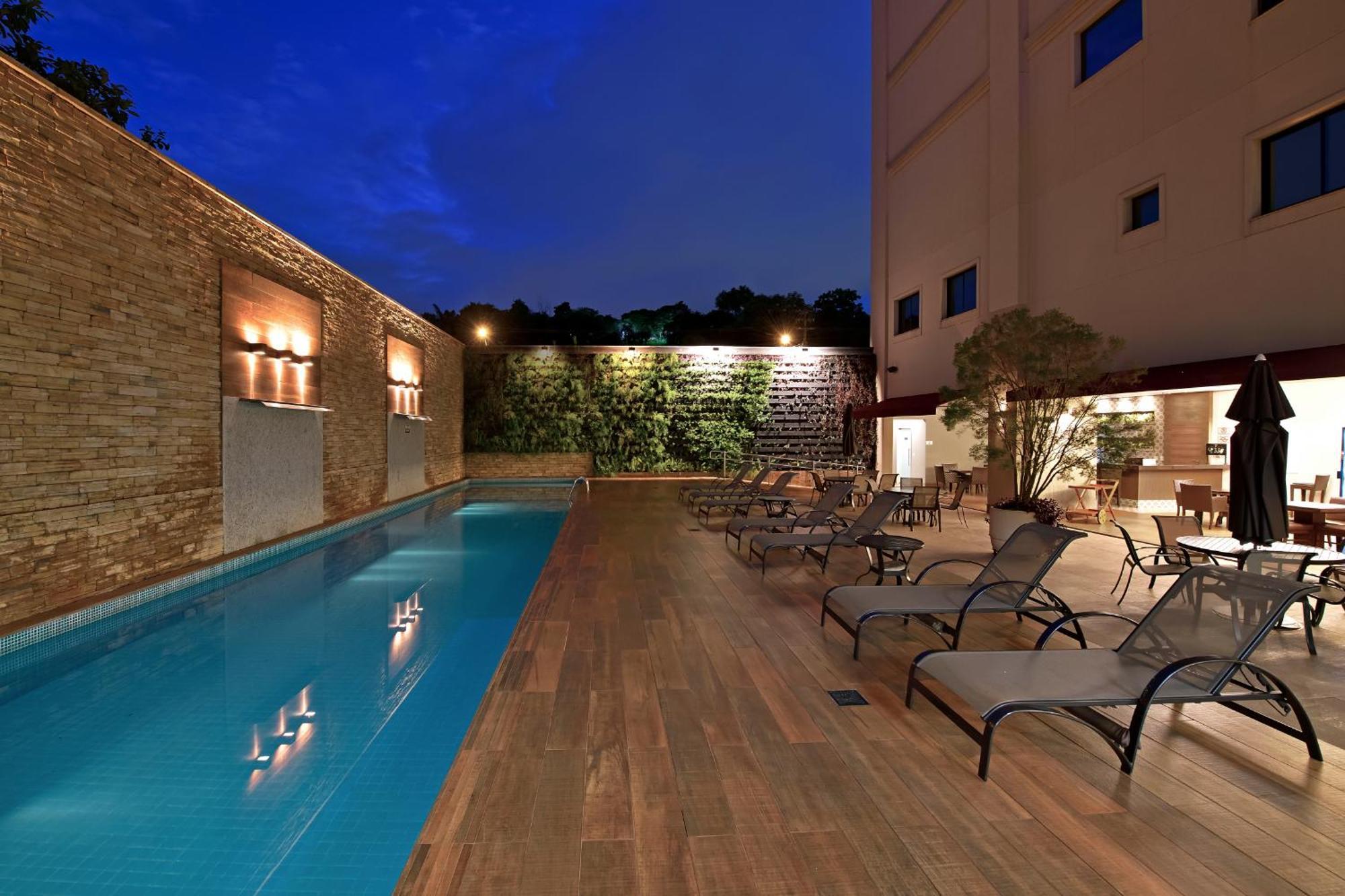 Hotel Mont Blanc Premium Ribeirao Preto Luaran gambar Hotel's pool