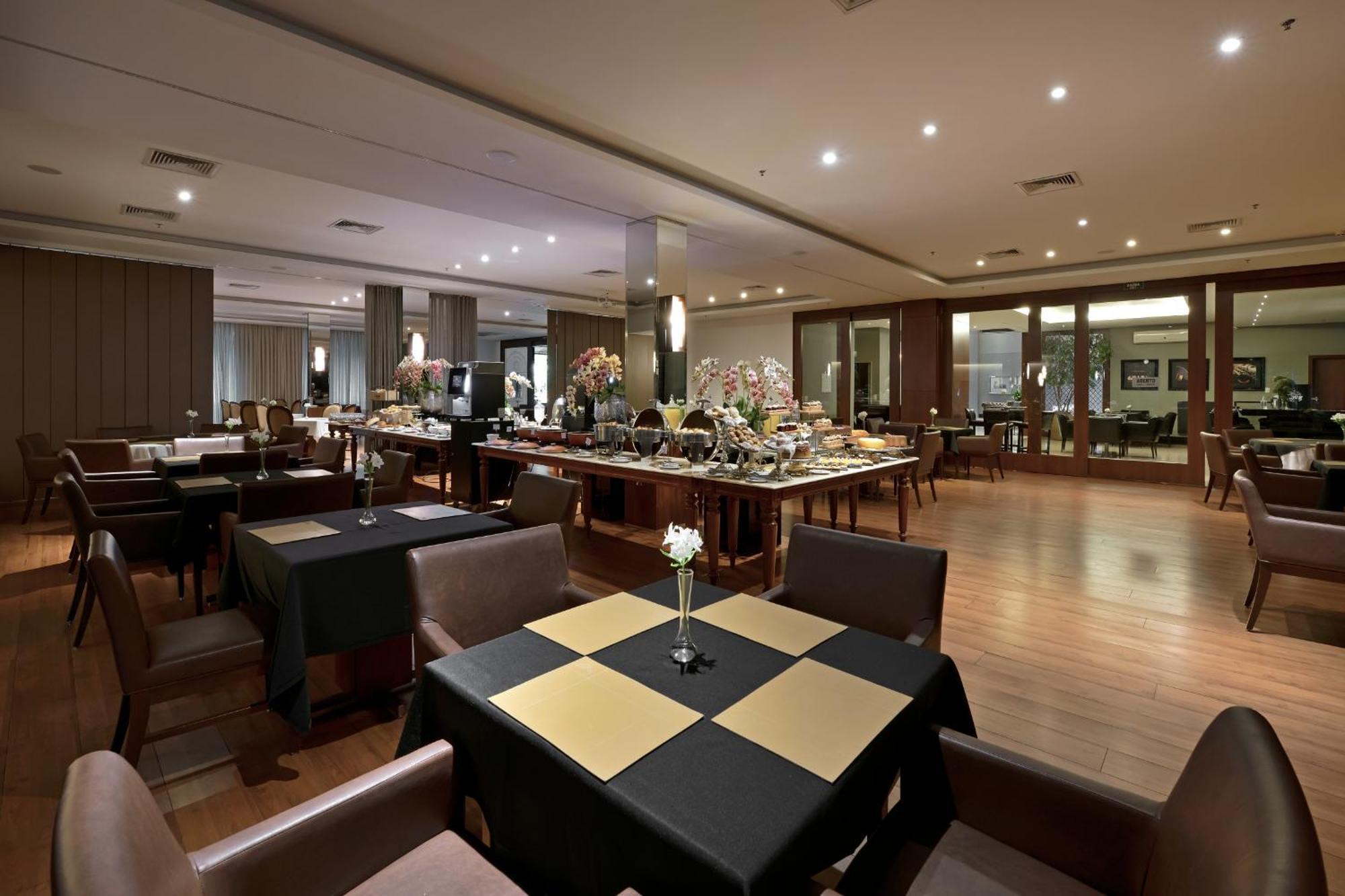 Hotel Mont Blanc Premium Ribeirao Preto Luaran gambar The Royal Wing Suites and Spa