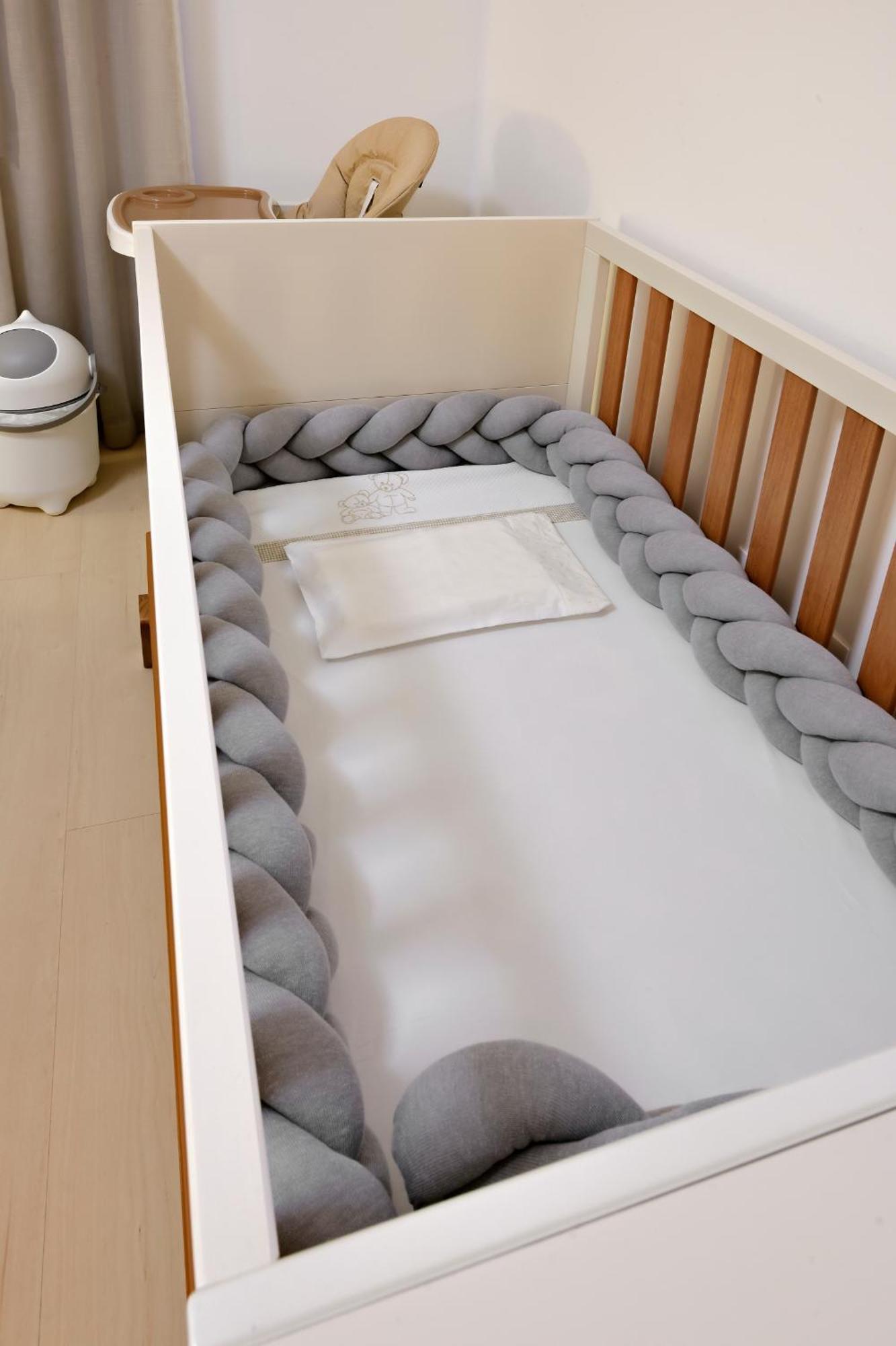 Hotel Mont Blanc Premium Ribeirao Preto Bilik gambar A crib bumper